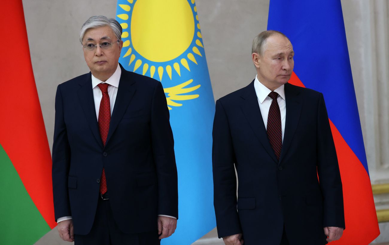 Росія попросила Казахстан про бензин, а той виставив умову, - Reuters