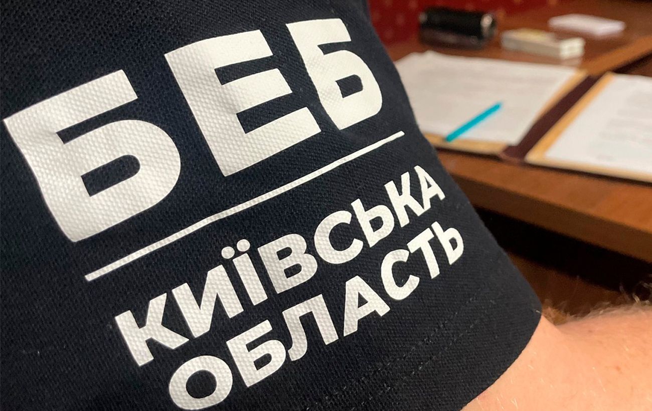 БЕБ прийшло з обшуками на металургійний завод у Броварах. Серед фігурантів депутати
