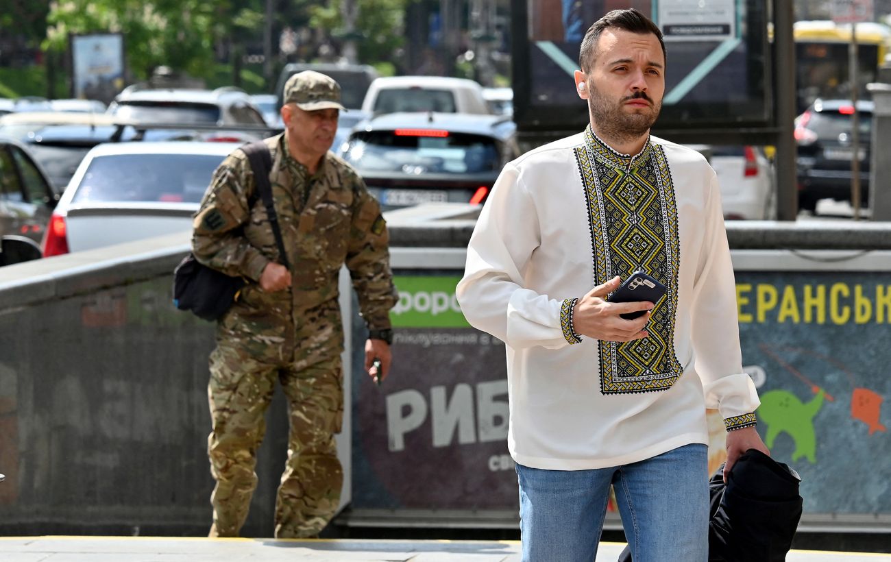 Мобілізацію та воєнний стан в Україні продовжать 20-й раз: законопроєкти вже в Раді