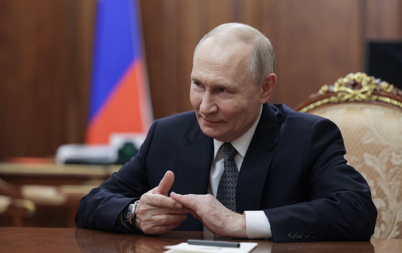 Путін "катає росіян на гойдалках", вдаючи, що проблем в економіці немає, - ЦПД