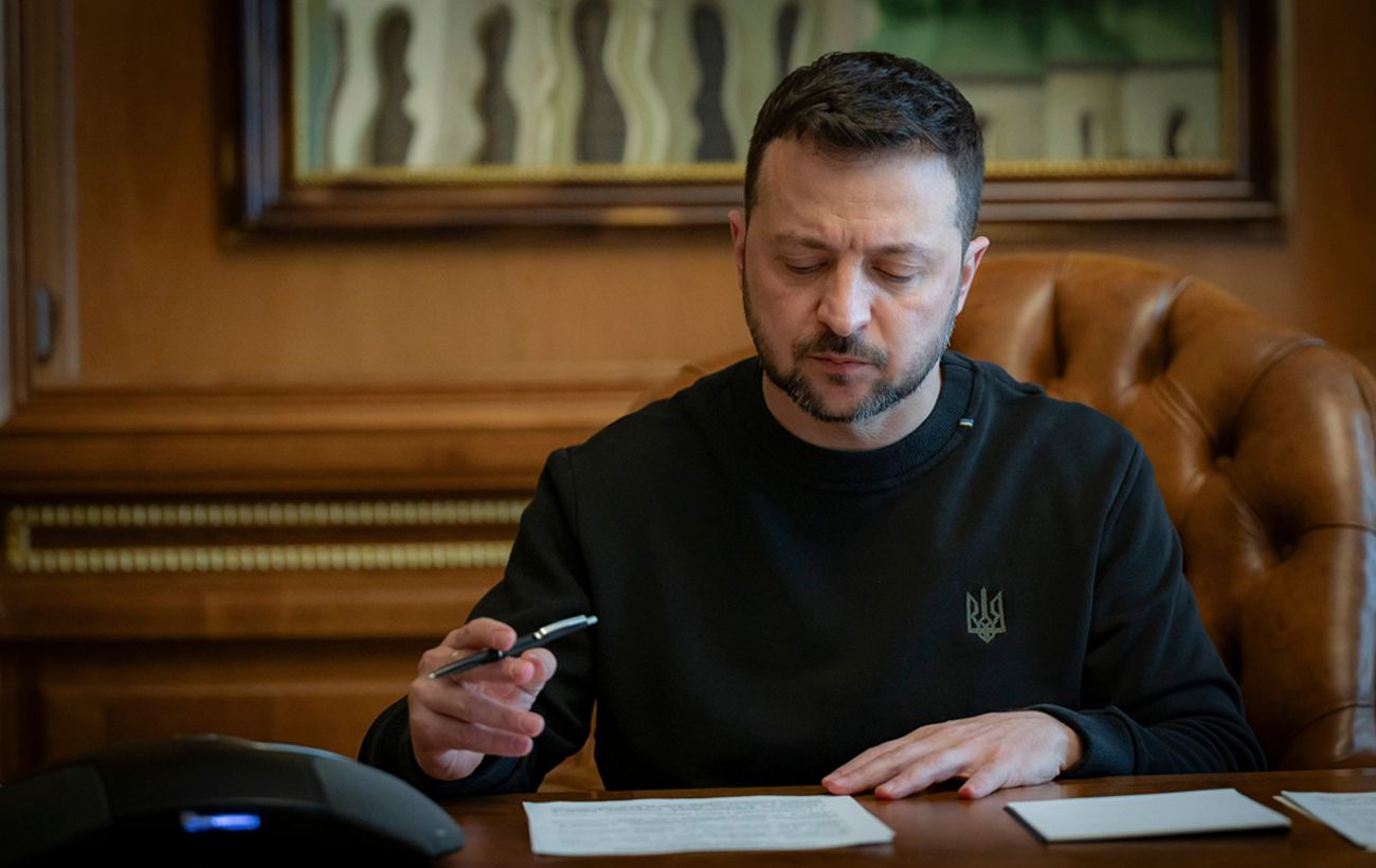 Зеленський підписав продовження мобілізації і воєнного стану ще на 90 днів